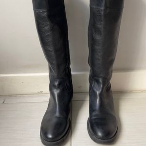 Vince Canute Fabian boots 8.5